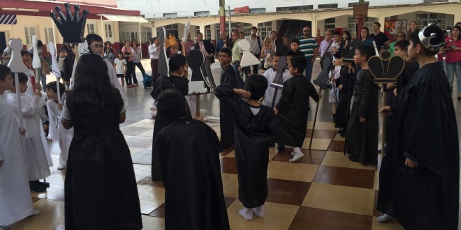 Jaque Mate hizo Don Bosco en el Ajedrez Viviente