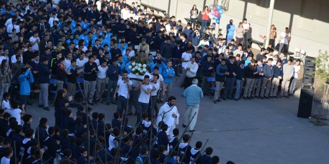 Festejamos a Don Bosco en el día de su nacimiento